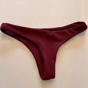 Zaful Women’s Bikini triangle style Bottom Textured Color Wine Size 4
